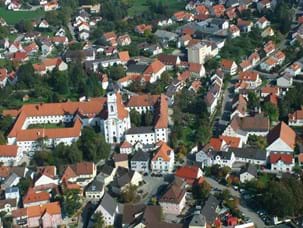 Altomünster aus der Luft fotografiert