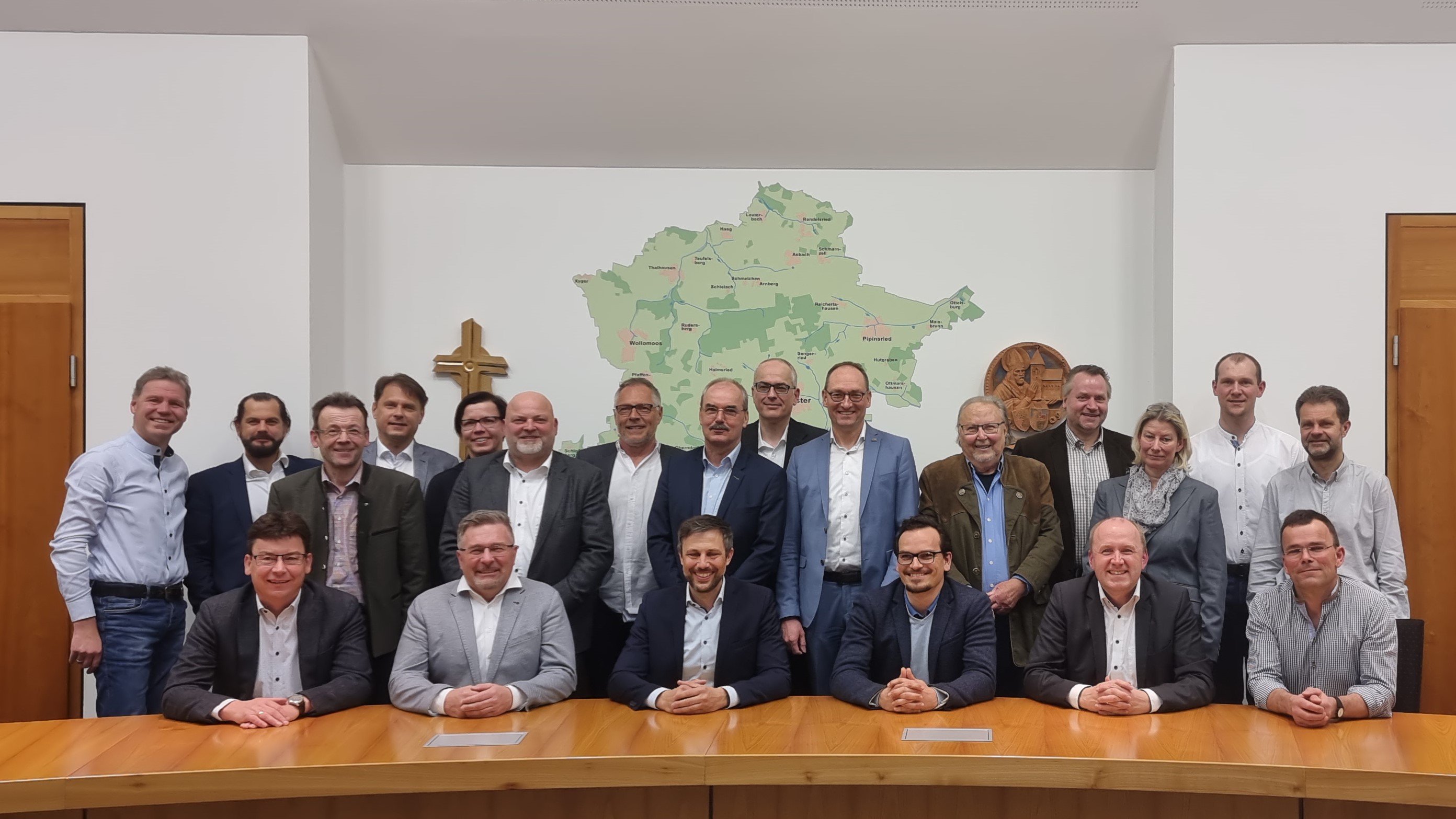 Gründungsversammlung Mitglieder Leider haben wir keinen Alternativtext zu diesem Bild. Wir arbeiten daran und bitten um Ihr Verständnis.