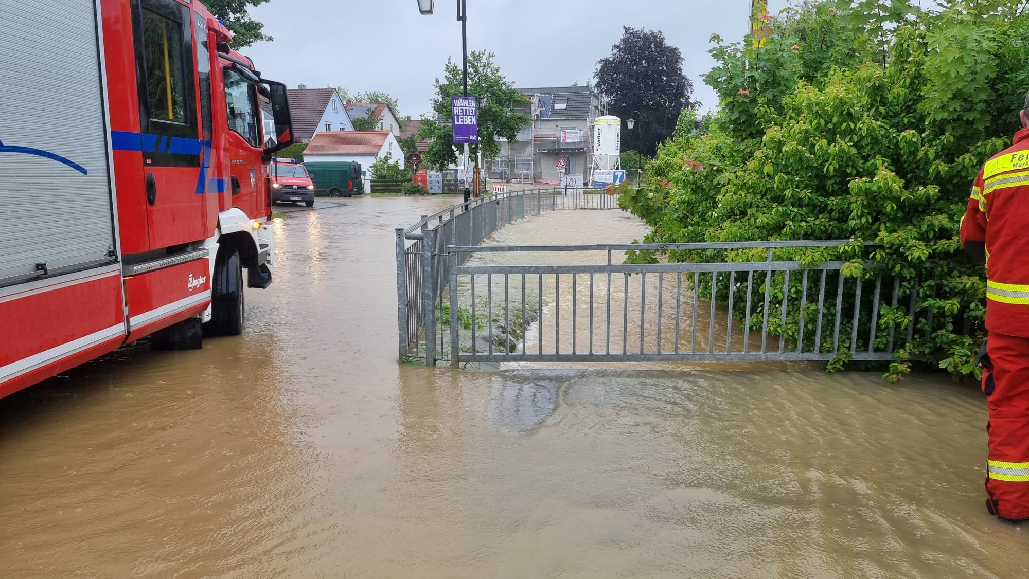 Leider haben wir keinen Alternativtext zu diesem Bild. Wir arbeiten daran und bitten um Ihr Verständnis.