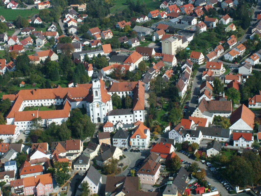 Kirche Luftbild vom Kloster Altomünster